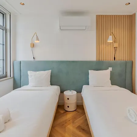 Luxury Σετούμπαλ